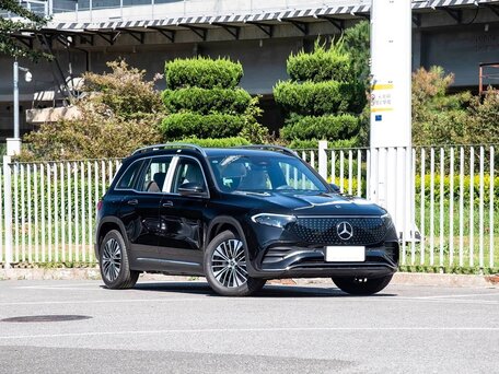 2026 Mercedes-Benz EQB 260 I Рестайлинг, чёрный, 4730003 рублей, вид 3