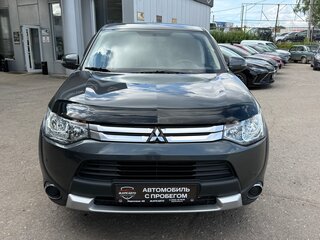 2014 Mitsubishi Outlander III, серый, 1375000 рублей, вид 2