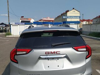 2022 GMC Terrain II Рестайлинг, серебристый, 1720000 рублей, вид 5