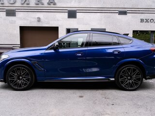 2022 BMW X6 M Competition III (F96), синий, 14200000 рублей, вид 4