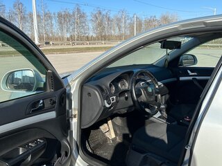 2011 Skoda Octavia DSG7 II (A5) Рестайлинг, серебристый, 730000 рублей, вид 5