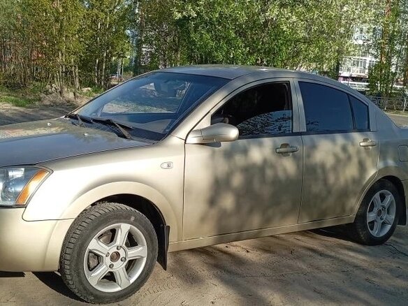 2007 Chery Fora (A21), золотистый, 250000 рублей