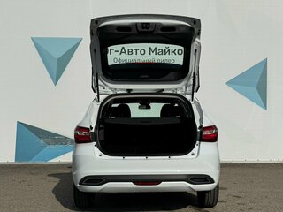 2026 Lada (ВАЗ) Vesta SW I Рестайлинг (NG), белый, 1815000 рублей, вид 5