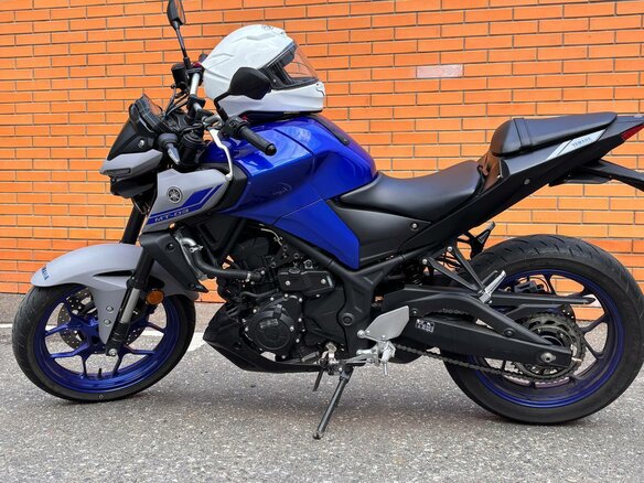 2021 Yamaha MT-03, синий, 500000 рублей - вид 6