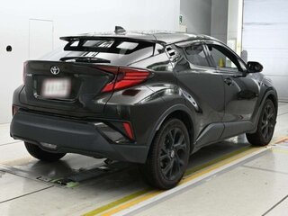 2022 Toyota C-HR I Рестайлинг, чёрный, 1867000 рублей, вид 4