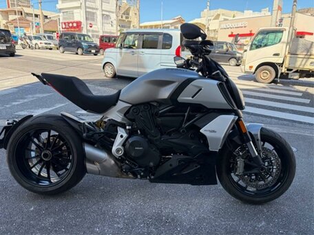 2021 Ducati Diavel 1260, серый, 1950000 рублей, вид 2