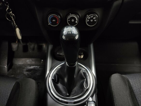 2012 Mitsubishi ASX I Рестайлинг, белый - вид 12