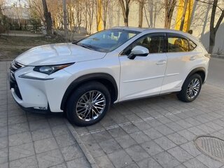 2017 Lexus NX 300h I Рестайлинг, белый, 2950000 рублей, вид 4