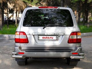 2004 Toyota Land Cruiser 100 Series Рестайлинг 1, серый, 3200000 рублей, вид 5