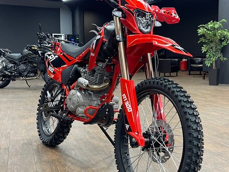 2026 Rift R1 300, красный, 149000 рублей, вид 4