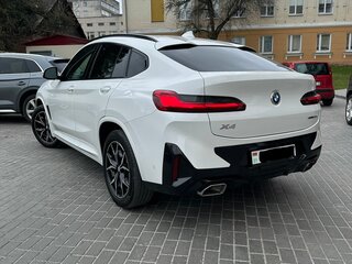 2022 BMW X4 30i II (G02) Рестайлинг, белый, 4324115 рублей, вид 4