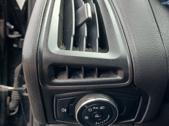 2012 Ford Focus III, чёрный, 560000 рублей - вид 18