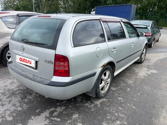 2000 Skoda Octavia I (A4), серебристый, 330000 рублей - вид 4