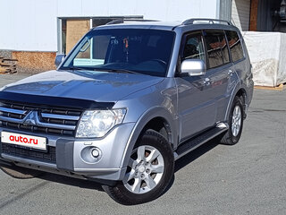 2011 Mitsubishi Pajero IV Рестайлинг 1, серебристый, 2830000 рублей, вид 1