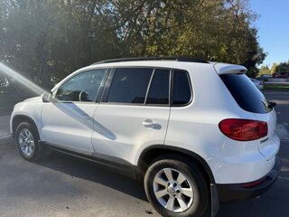 2012 Volkswagen Tiguan I Рестайлинг, белый, 910000 рублей, вид 4
