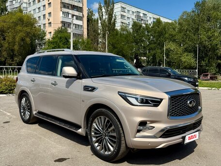 2019 Infiniti QX80 I Рестайлинг 2, бежевый, 4380000 рублей, вид 2