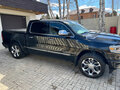 2020 Ram 1500 Crew Cab V, чёрный, 6600000 рублей - вид 4