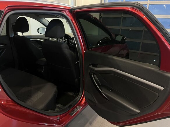 2019 Lada (ВАЗ) Vesta SW I, красный, 1139000 рублей - вид 25