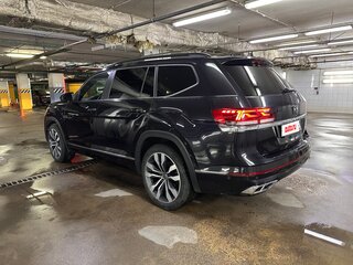 2021 Volkswagen Teramont I Рестайлинг, чёрный, 4400000 рублей, вид 4