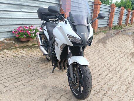 2013 Honda CBF 1000, белый, 650000 рублей, вид 4