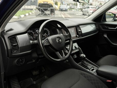 2018 Skoda Kodiaq I, синий, 1647000 рублей, вид 5