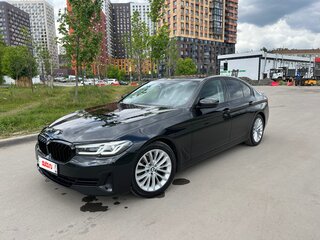 2022 BMW 5 серии 520i VII (G30/G31/G38) Рестайлинг, чёрный, 4500000 рублей, вид 1