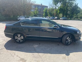 2007 Volkswagen Passat B6, чёрный, 600000 рублей, вид 3