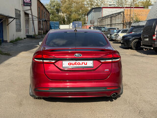 2018 Ford Fusion (North America) II Рестайлинг, красный, 1050000 рублей, вид 4