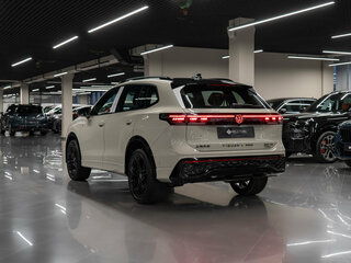 2026 Volkswagen Tiguan L Pro III (China Market), белый, 5300000 рублей, вид 4