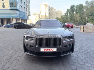2023 Rolls-Royce Ghost II (Series I), серый, 37000000 рублей, вид 2
