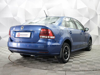 2018 Volkswagen Polo V Рестайлинг, синий, 1321000 рублей, вид 5