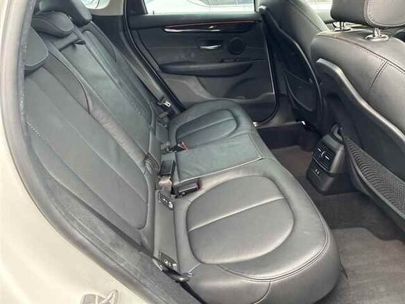 2021 BMW 2 серии Active Tourer 218d F45 Рестайлинг, белый, 1250000 рублей - вид 8