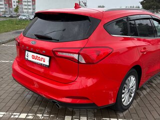 2019 Ford Focus IV, красный, 960000 рублей, вид 5