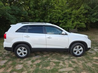 2014 Kia Sorento II Рестайлинг, белый, 1950000 рублей, вид 2