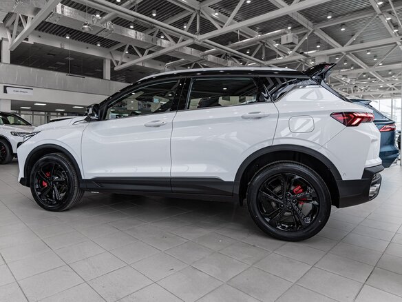 2026 Geely Coolray I Рестайлинг, белый, 2964990 рублей - вид 5