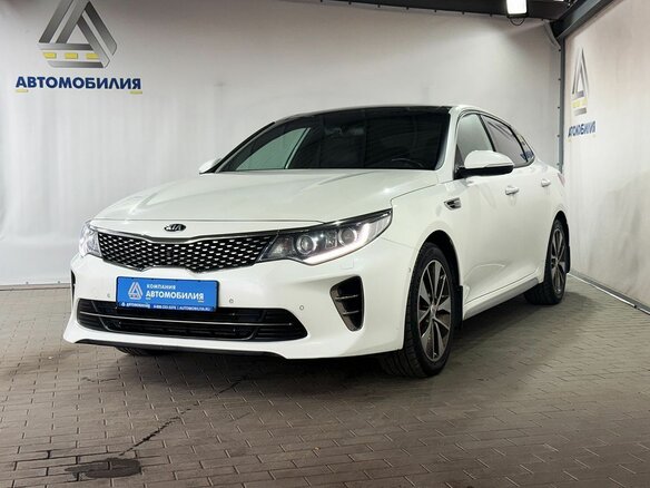 2017 Kia Optima IV, белый