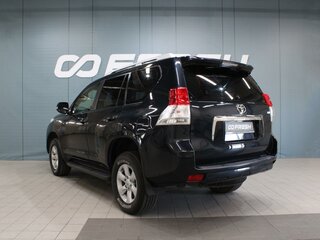 2011 Toyota Land Cruiser Prado 150 Series, серый, 2700000 рублей, вид 2