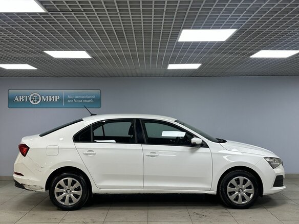 2021 Skoda Rapid II, белый, 1639000 рублей - вид 4