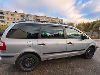 2004 Ford Galaxy I Рестайлинг, белый, 500000 рублей, вид 4