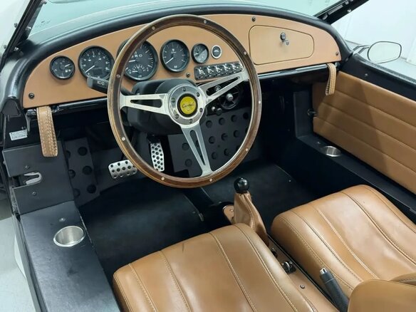 2024 Vanderhall Carmel, серый, 4000000 рублей - вид 2