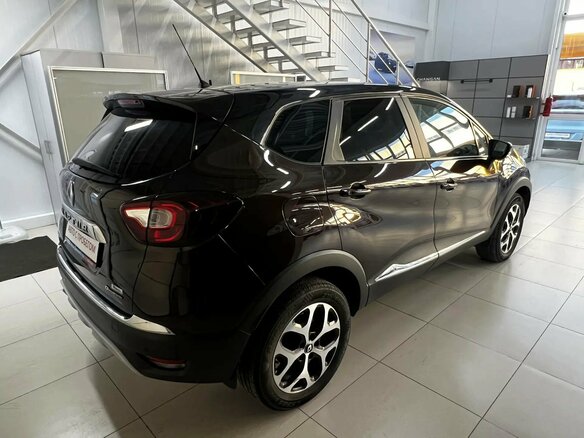 2018 Renault Kaptur I, чёрный, 1450000 рублей - вид 6