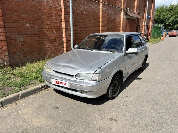 2004 Lada (ВАЗ) 2114, серебристый, 125000 рублей - вид 1