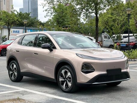 2026 Changan Qiyuan Q05 51.9 kWh II, бежевый, 2250000 рублей, вид 3