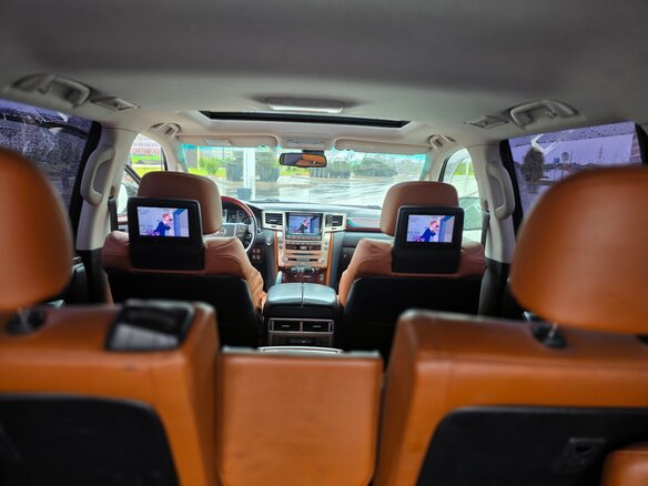2012 Lexus LX 570 III Рестайлинг, чёрный, 4300000 рублей - вид 17