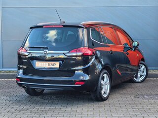 2017 Opel Zafira C Рестайлинг, чёрный, 1469000 рублей, вид 4