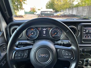 2022 Jeep Wrangler IV (JL), белый, 4350000 рублей, вид 2