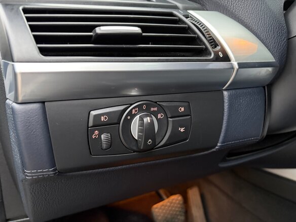 2011 BMW X5 35i II (E70) Рестайлинг, серый, 2399000 рублей - вид 20