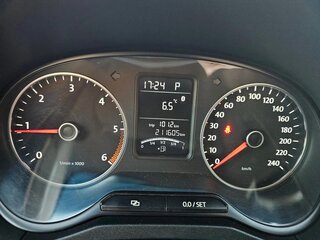 2012 Volkswagen Amarok Double Cab full-time I, коричневый, 2000000 рублей, вид 5