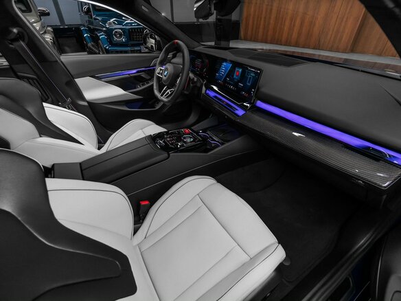 2026 BMW M5 VII (G90), синий, 22800000 рублей - вид 29