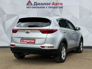 2017 Kia Sportage IV, серебристый, 1750000 рублей, вид 5